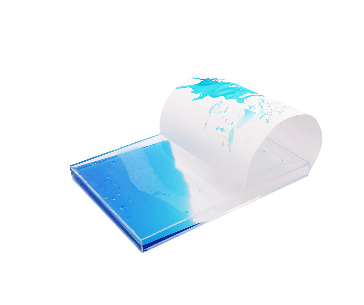 Mimi Kunz wave side h
